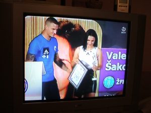 Valentina Sakotic na dodeli priznaja za njbaolju igracicu Premijer lige (Копирај)(1)