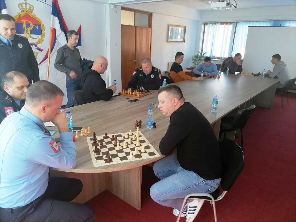 PU Zvornik sahisti