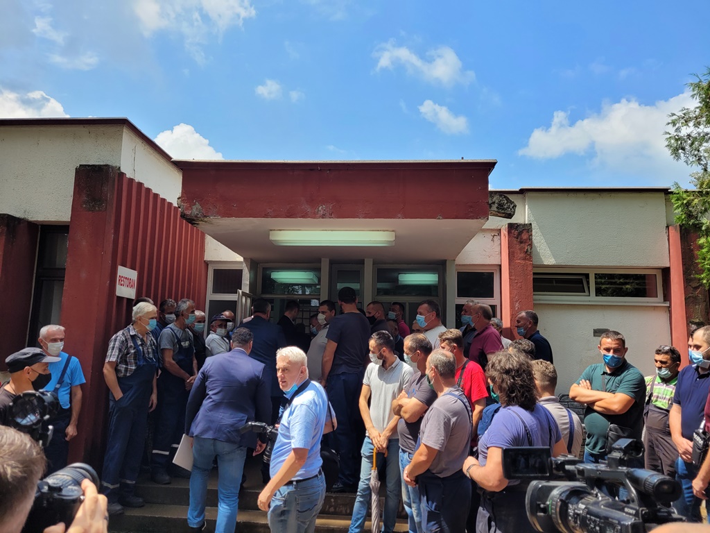 Vakcinacija u Alumini