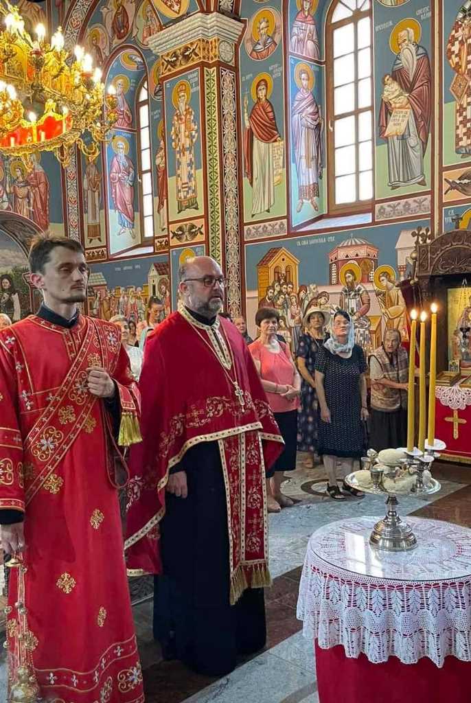 Zvornik stara crkva petohljebnica