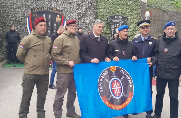  Specijalna policija