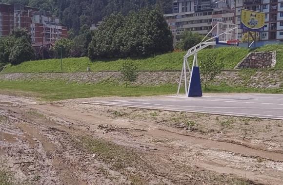 DRINA KOSARKASKI TEREN