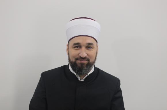 Imam izet