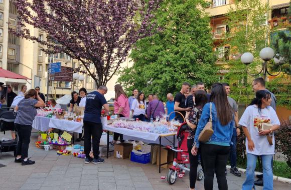 humani bazar Jela