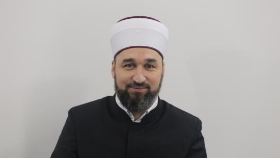 Imam izet