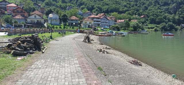 Divic hrpe smeca